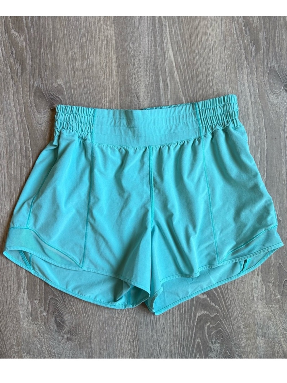 Lululemon Hotty Hot High-Rise Shorts